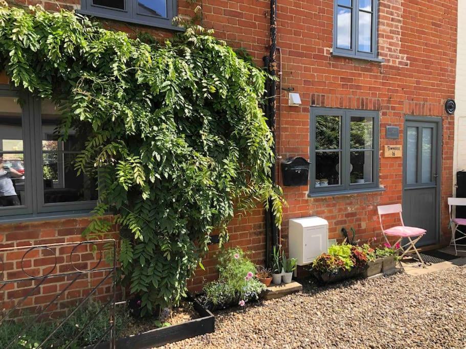 The Town House Villa Aylsham Buitenkant foto