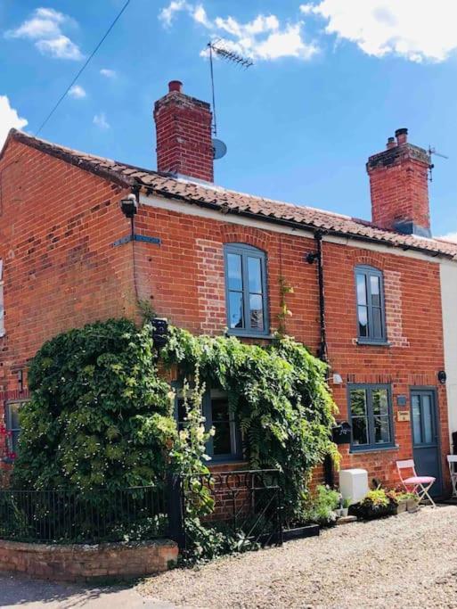 The Town House Villa Aylsham Buitenkant foto
