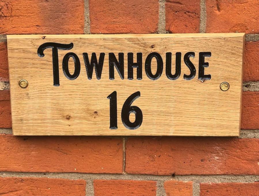 The Town House Villa Aylsham Buitenkant foto